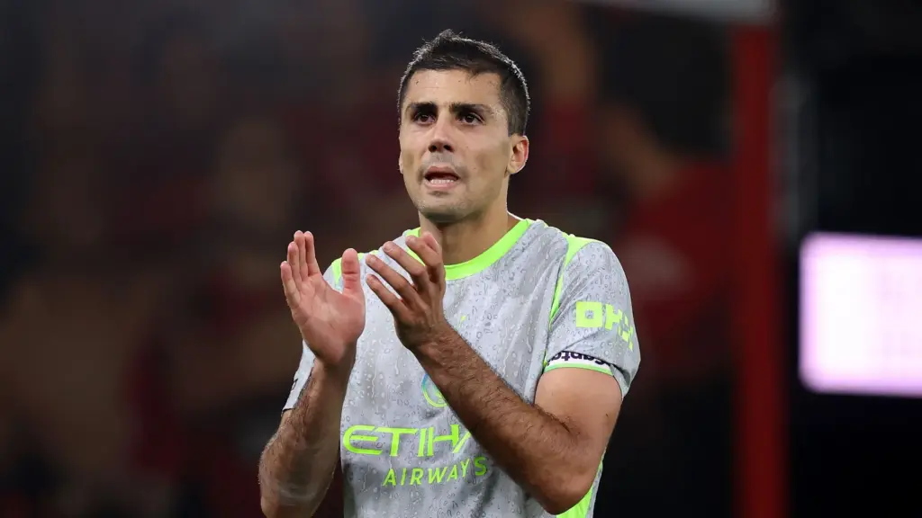 Khusanov pens new City contract - Manchester City FC
