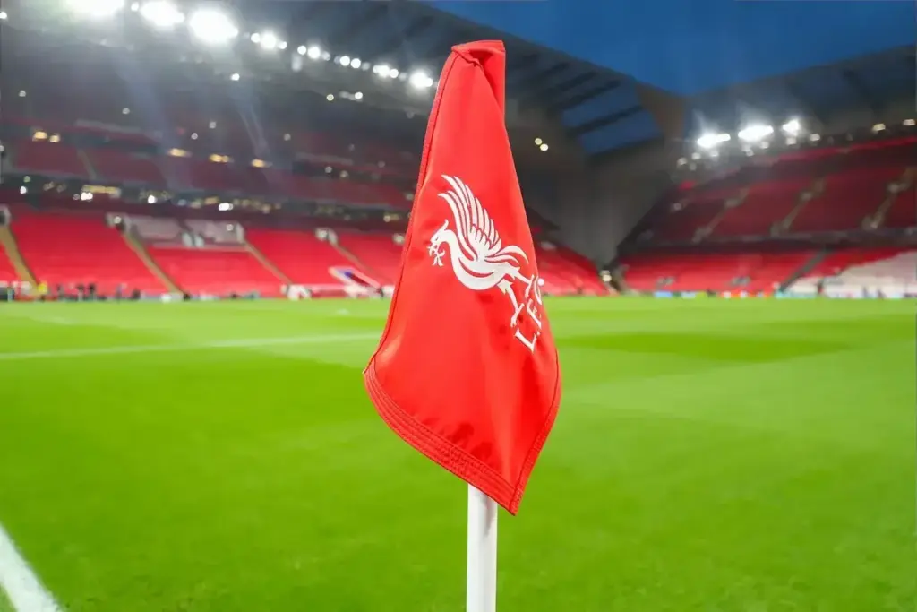 Women's Super League: Liverpool sign goalkeeper Khiara Keating