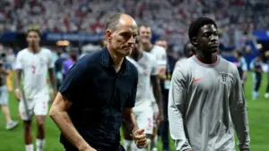 Kobbie Mainoo: England boss Thomas Tuchel was unimpressed by unused Manchester United midfielder during World Cup training - Paper Talk