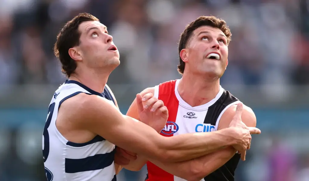 Dogs disaster with star’s season suddenly in doubt; Pies relief but changes loom — Team Tips