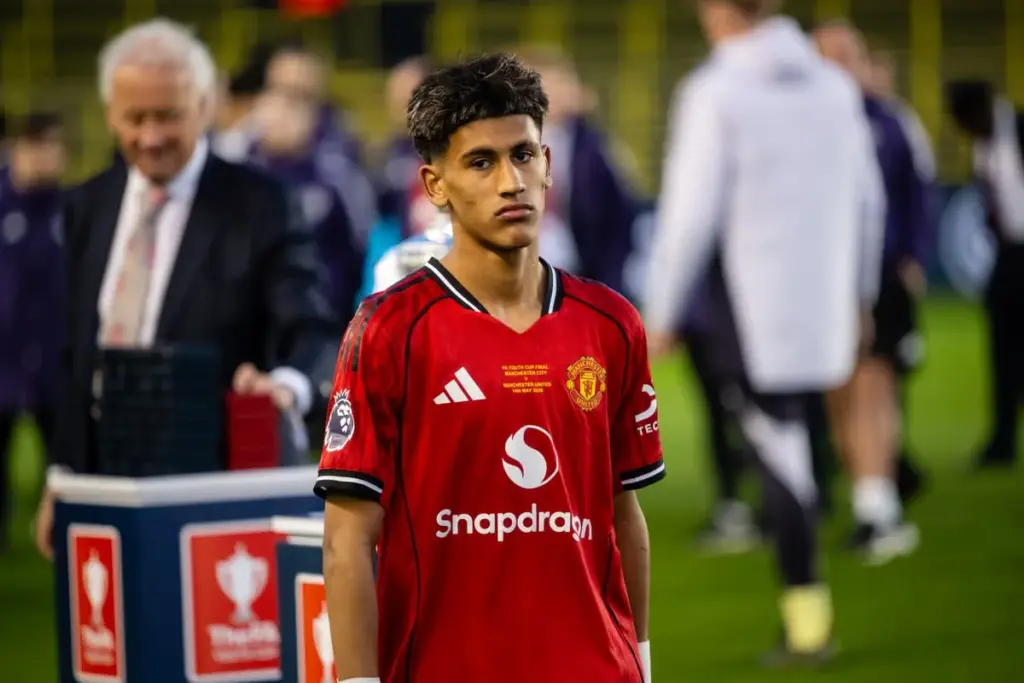 Man Utd 5-0 Rosenborg: Shea Lacey and Joshua Zirkzee score but JJ Gabriel debut must wait